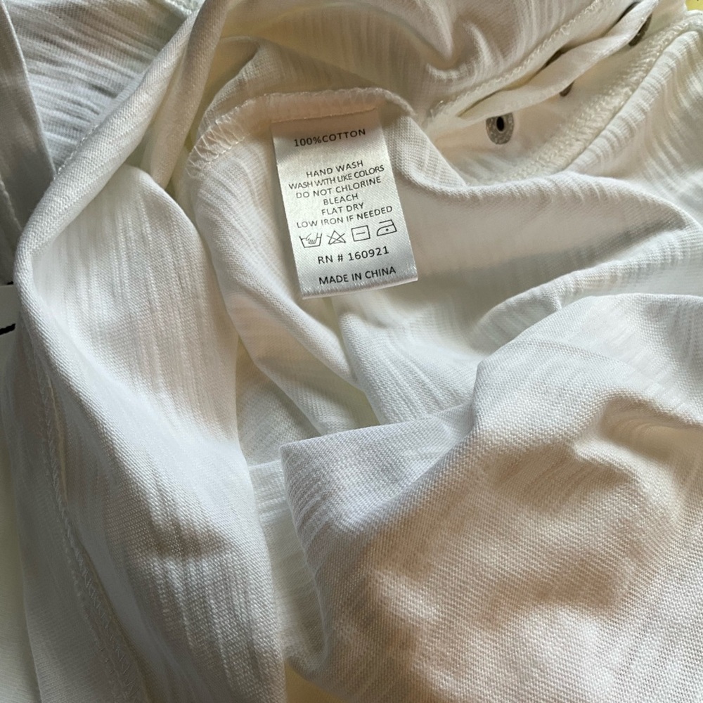 S'EDGE WHITE MARIE V NECK SHORT SLEEVE TOP SZ S NEW - Picture 9 of 9